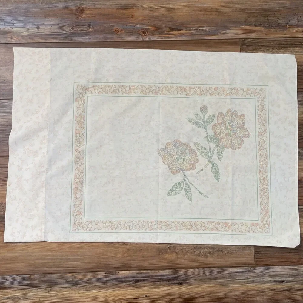 Vintage EUC JcPenney Mosaic Flowers Neutral Fine Combed Percale Pillowcase
